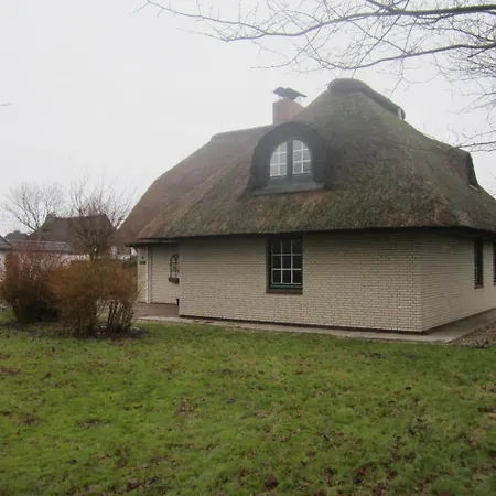Reetkate Am Holiday home *